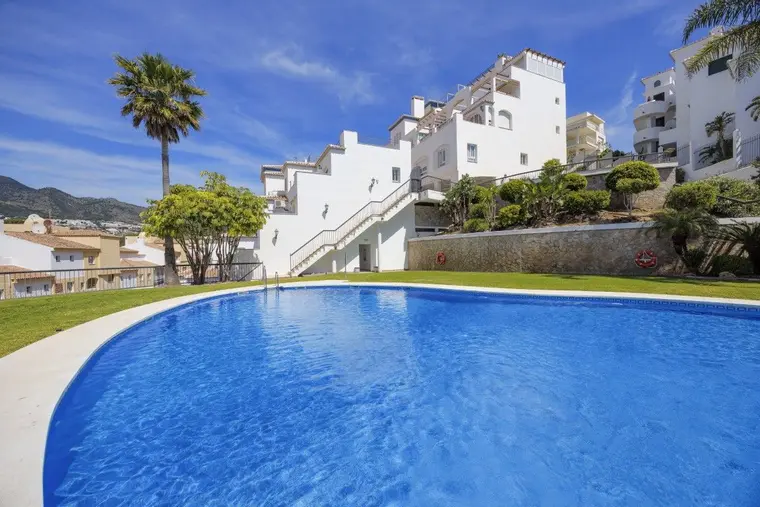 Located in Torrequebrada, one of Benalmádena’s mos